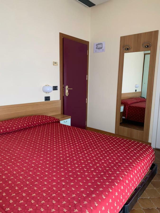 Hotel Flamingo Rimini Kültér fotó