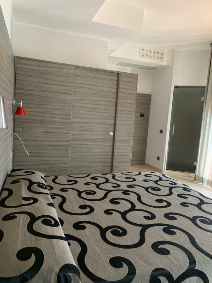 Hotel Flamingo Rimini Kültér fotó